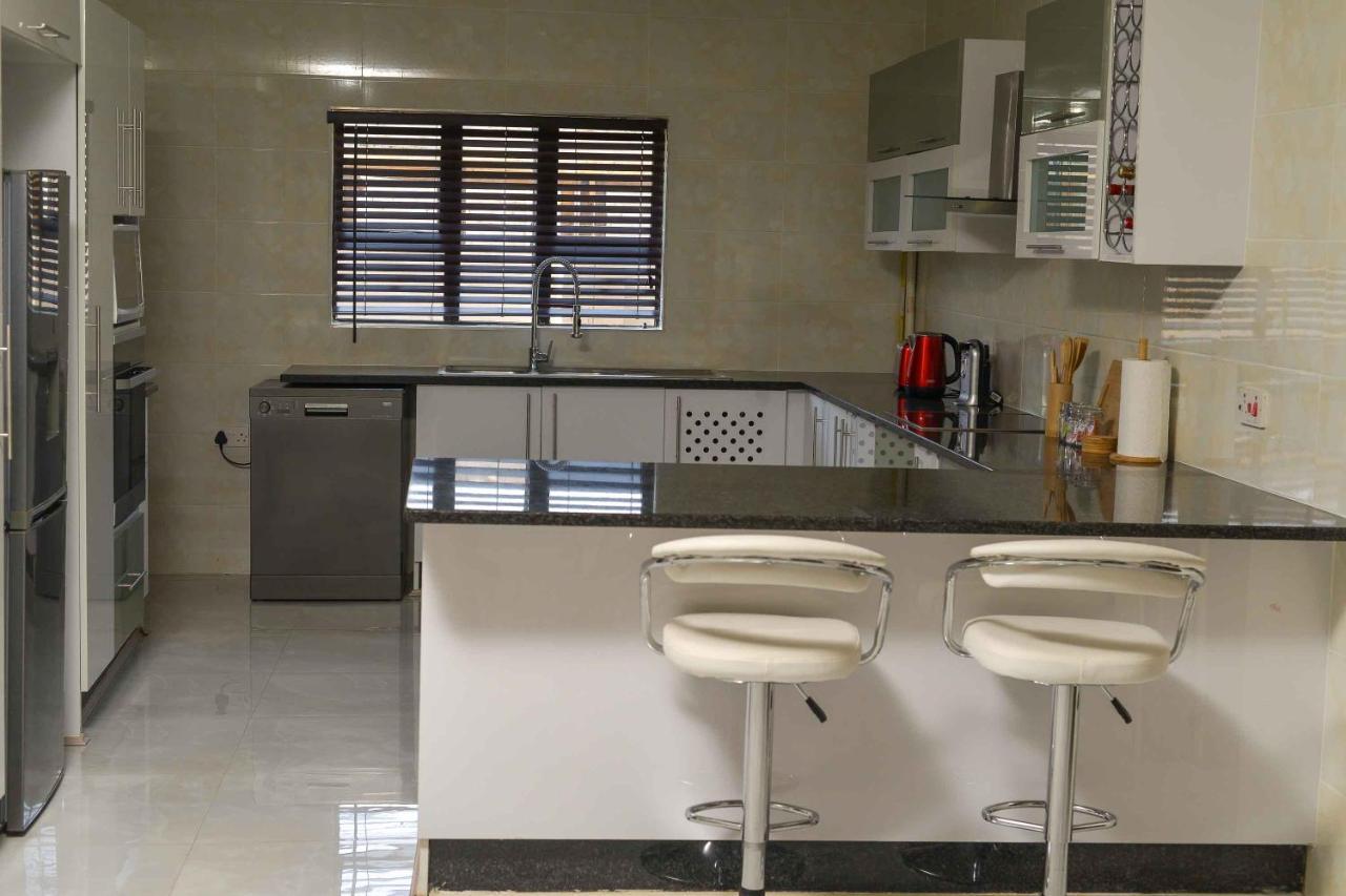 Immaculate Villa Gaborone Dış mekan fotoğraf